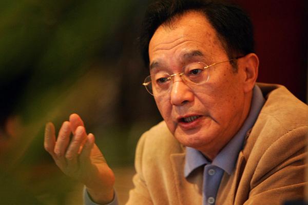 张贤亮六面体：作家 囚犯 主席 商人 首富 玩家