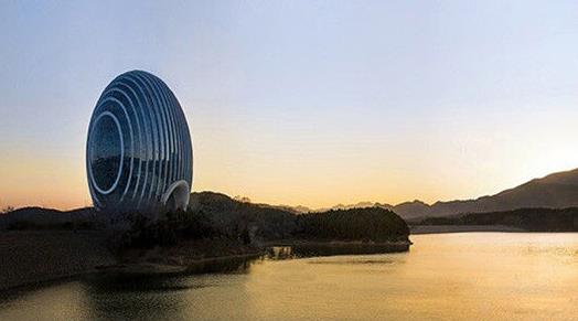 APEC主场馆 坐落在雁西湖