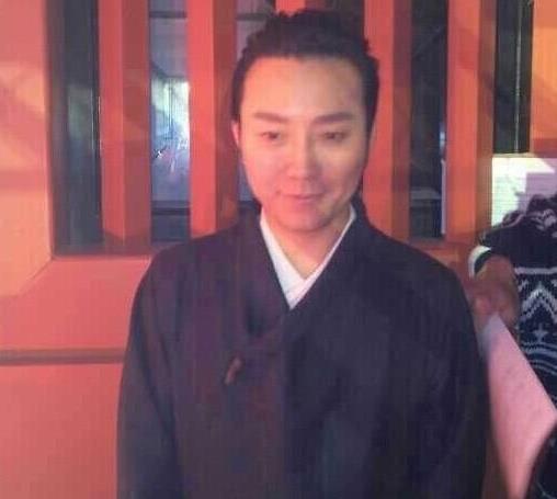 李玉刚皈依佛门