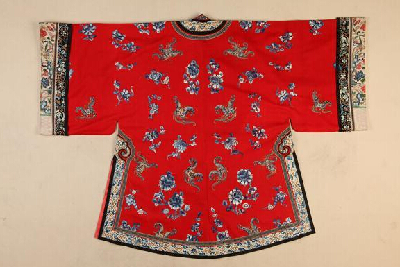 清末女性的旗服