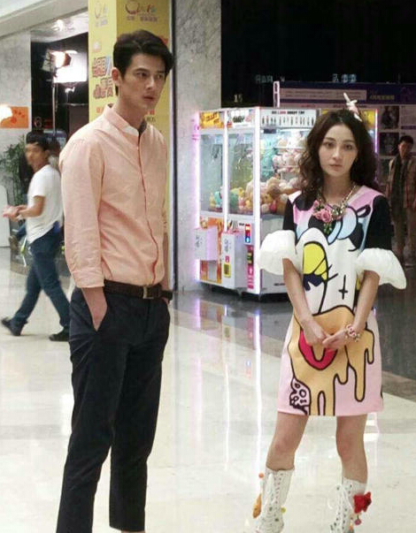 姚笛郭品超拍戏片场