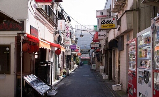 东京