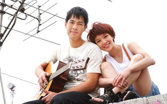 杨佑宁郭采洁承认分手 男方：不是炒作