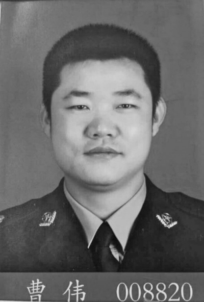 交警在事故处理现场被醉驾司机撞死