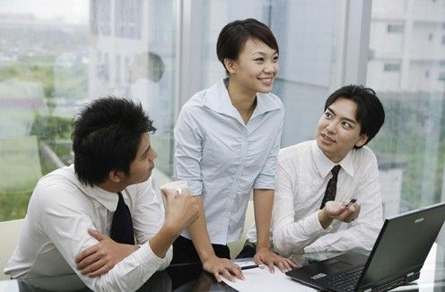 八成职场女性渴望有“男闺蜜”