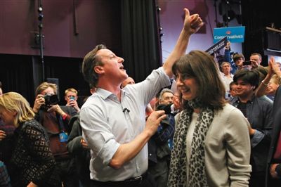英国悬念最大一次选举今日开锣 被指已成拼妻战