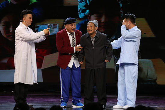 宋小宝自曝患病泪洒舞台被传有严重肝硬化