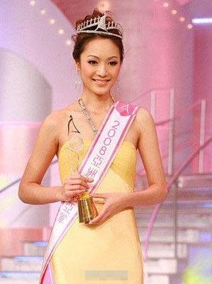 昔日亚姐颜子菲自曝饭局价：10万元起价 逛街1万