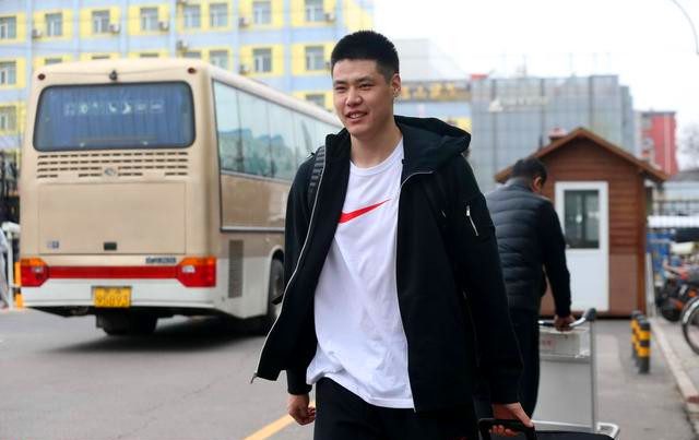 贺天举恐再难回到男篮