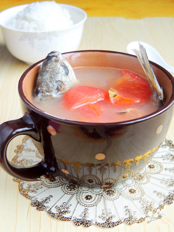 番茄鲫鱼汤