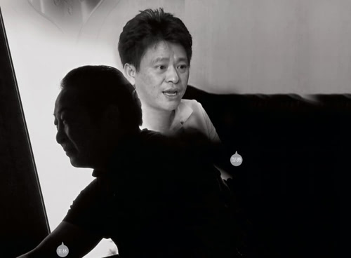 王林律师：王林妻子并无背景 钱也被骗子骗得光光的