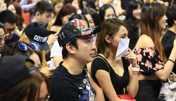 万达公子王思聪爆红网络三板斧：炫富、绯闻和骂人