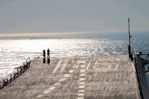 俄媒称中国设备全国产大型核航母将提前完成