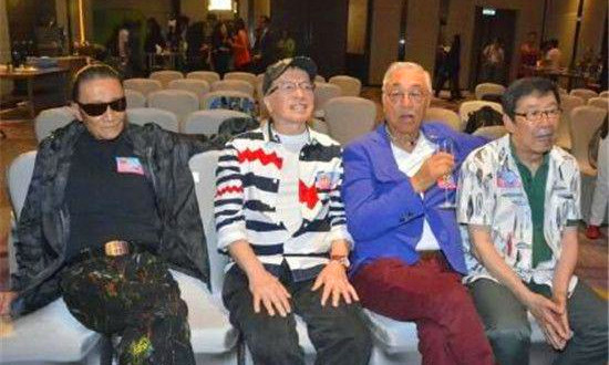 79岁谢贤怒扇77岁曾江耳光 当众爆粗:你怎不死