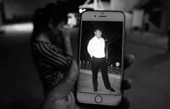 男子疑弟弟死因开"宋道山死亡事件"发布会