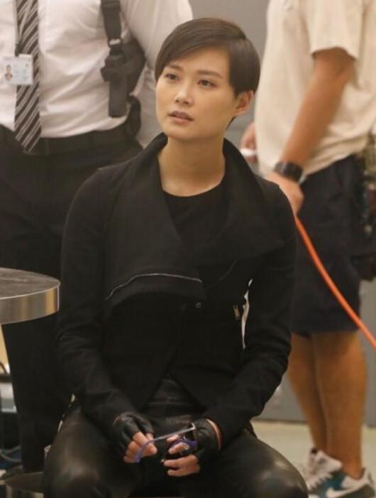 李宇春拍戏超敬业 被张家辉3次袭胸依面不改色