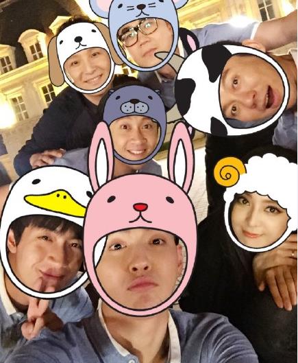 虐死“单身狗”！李晨七夕晒与范冰冰合照秀恩爱 