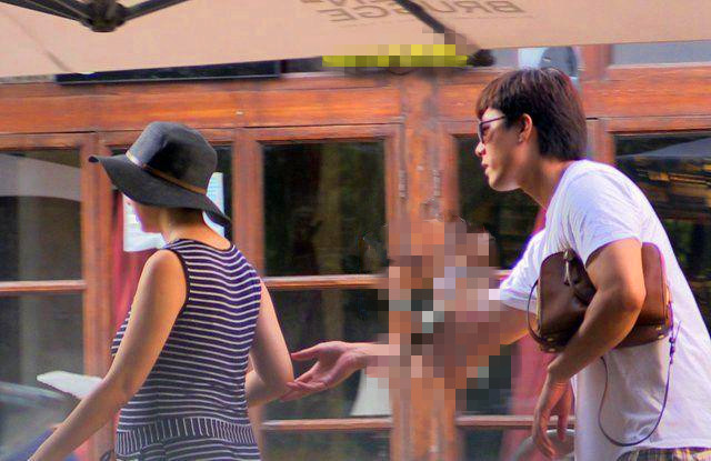 凌潇肃妻子唐一菲被曝怀孕6个月 挺着大肚看新房