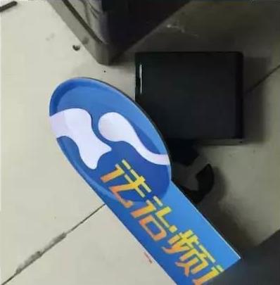 洛阳最牛城管局长辱骂殴打记者 因采访小区违建一事
