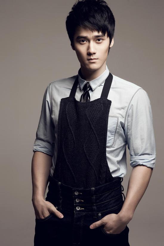 唐人回应蒋劲夫解约声明：深感失望 有人从中作梗