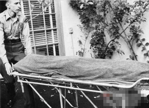 玛丽莲梦露裸照拍卖估价600万 离奇死亡与肯尼迪有关？