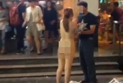 三山街地铁站裸女真相 iPhone6s惹祸还是男嫌女丑引撕逼