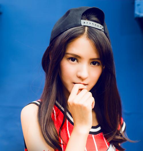 王思聪又绿了雪梨被扒小三 揭国民老公坎坷情路