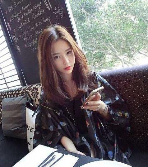 王思聪又绿了雪梨被扒小三 揭国民老公坎坷情路