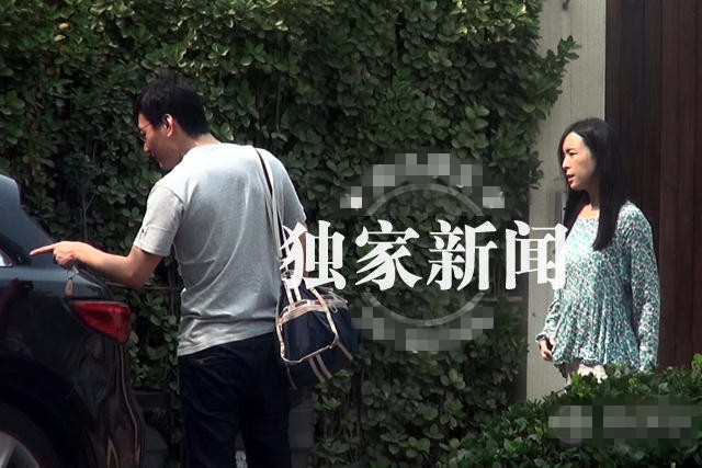 张静初恋情坐实被偷拍 家门口激吻男友正面照曝光