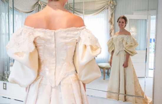 120岁的家传婚纱 11位新娘穿着它出嫁