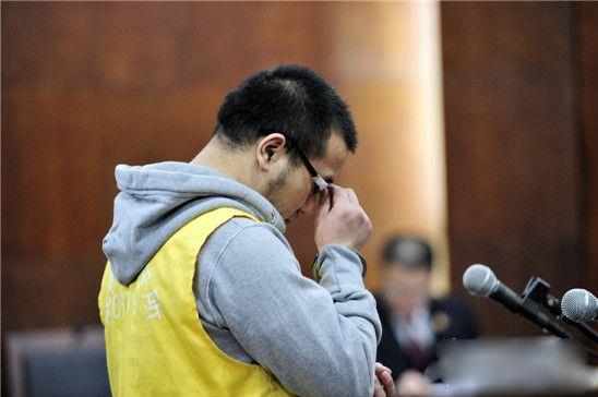 从汶川抗震小英雄到诈骗犯 这7年雷楚年经历了什么