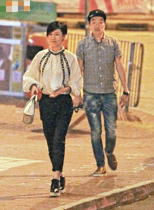 佘诗曼被拍深夜与男吃饭 带男士潜逃失败