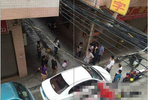 2岁女童不慎从5楼坠下 砸中汽车后竟站起大哭