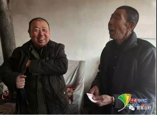 山西第一书记春节不回家，舍己为大家