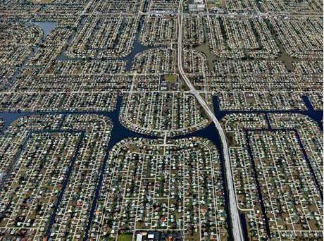 图为2012年，佛罗里达州的开普科勒尔。