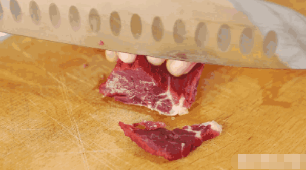 5分钟就能搞定的一锅牛肉！嫩滑爽口超过瘾！