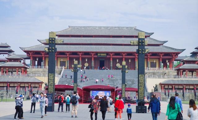 这里是中国最假的地方，造假造出了5A级风景区