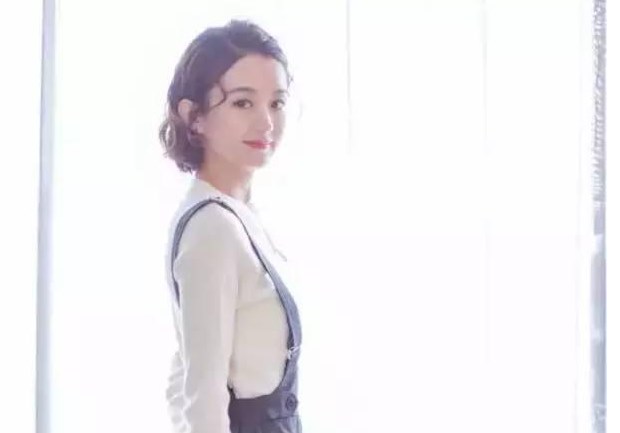 赵丽颖的6重身份