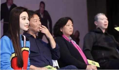 冯导 许晴威尼斯大片曝光 感觉不简单