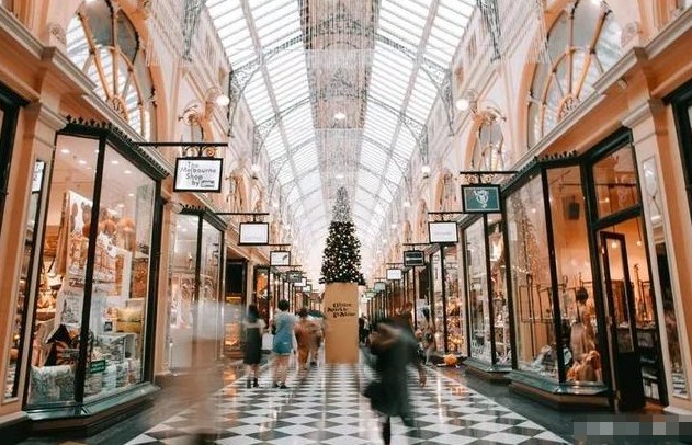 负债，叫人窒息！