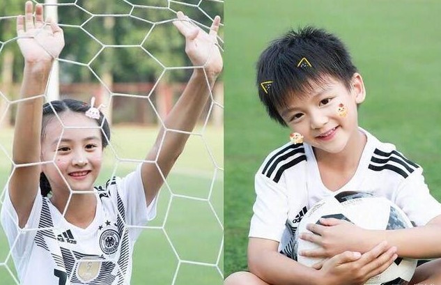 天亮晒照森碟 小亮仔为巴西打Call