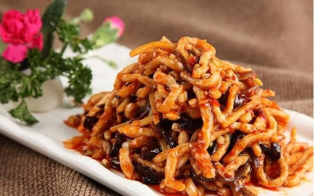 “鱼香肉丝”的家常做法