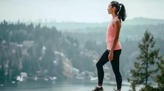 NIKE居然被lululemon赶超了？你信吗