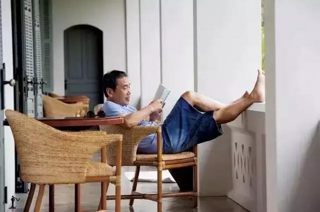 活着就意味必须要做点什么，请好好努力