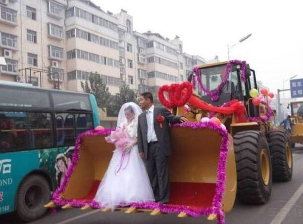 盘点盘点那些容易当婚车的车型