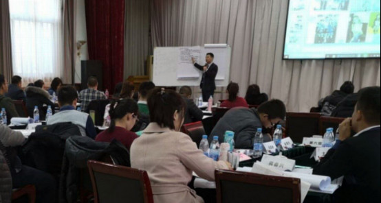 拓荒大学刘华鹏校长杭商学院授课指导