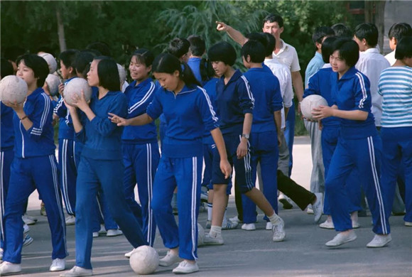 北京大叔拍下80年代的青春，美好到让人落泪