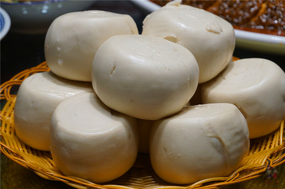 西安人到底有多爱吃主食？看看这桌就知道了！