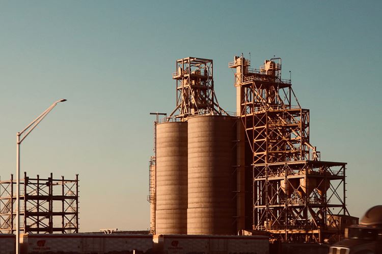 智能化工厂建设