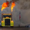 疯狂的故事：工程师打造喷气式卡车